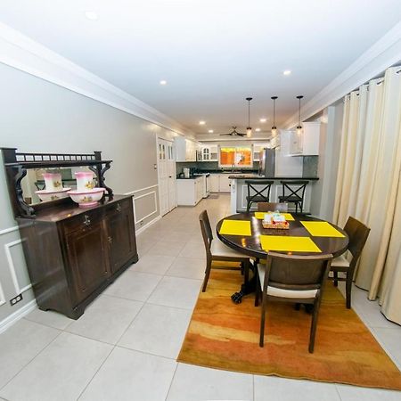 Jr Apartments Georgetown Ngoại thất bức ảnh