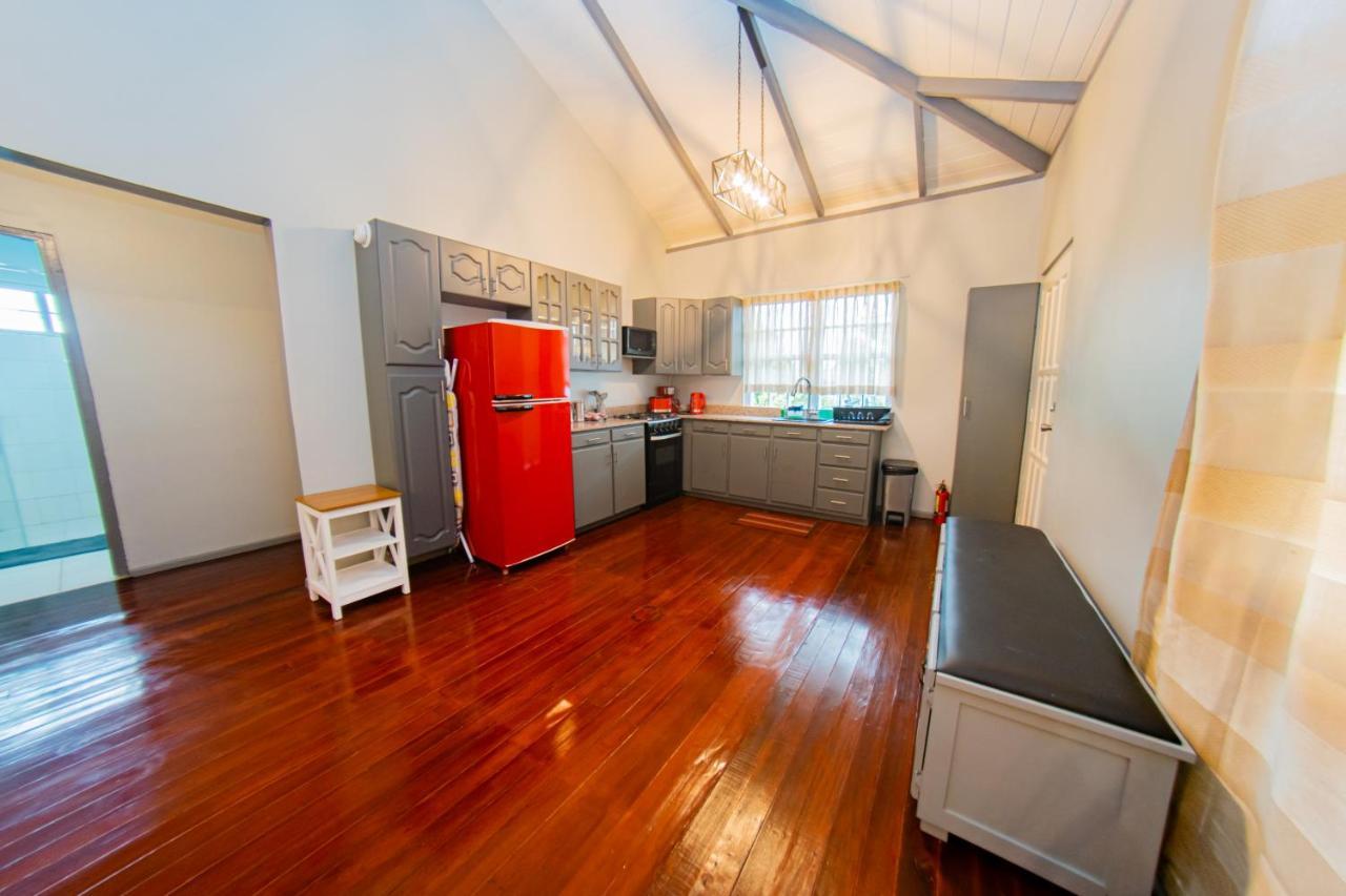 Jr Apartments Georgetown Ngoại thất bức ảnh